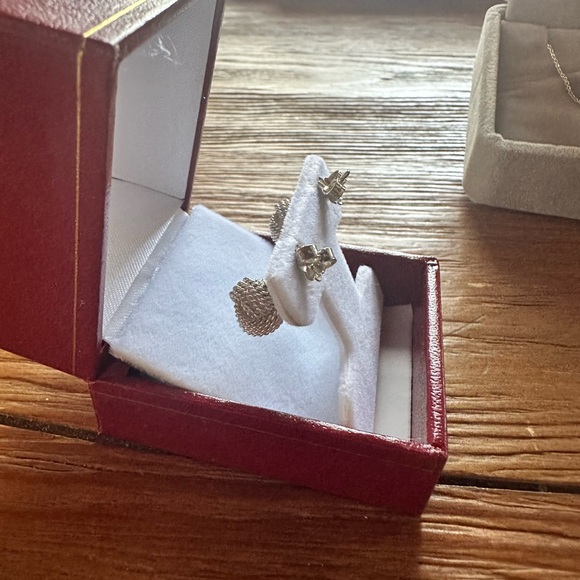 Tiffany Sterling Silver Twist Knot Earrings and Matching Pendant, w/16" Chain - Picture 4 of 8